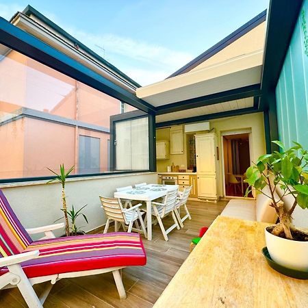 Pescara Centro Silenzioso E Confortevole Con Terrazzo Bioclimatico A 2 Minuti Dal Mare Exterior foto